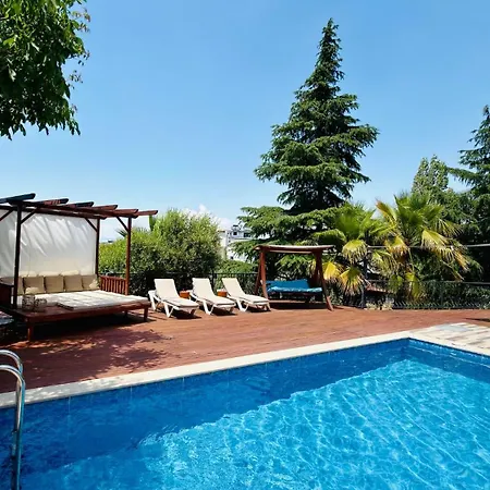 5 Minutes To Oludeniz Great Location